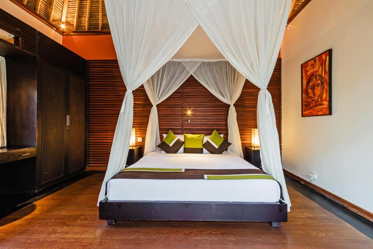 Villa Sasoon 1, 100 Mt To Beach Кандидаса Экстерьер фото