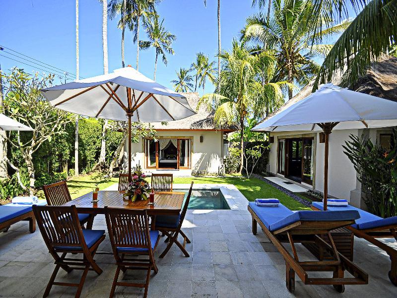 Villa Sasoon 1, 100 Mt To Beach Кандидаса Экстерьер фото
